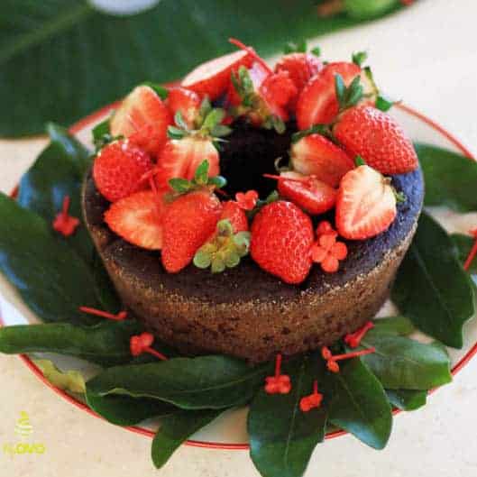 Sjokoladekake med jordbær (vegansk)